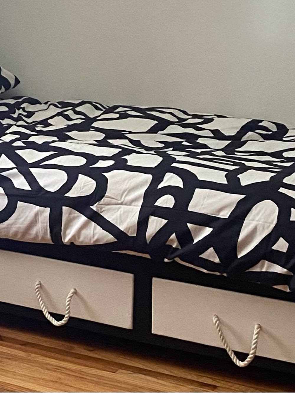 IKEA Black & White Abstract Line Duvet Cover